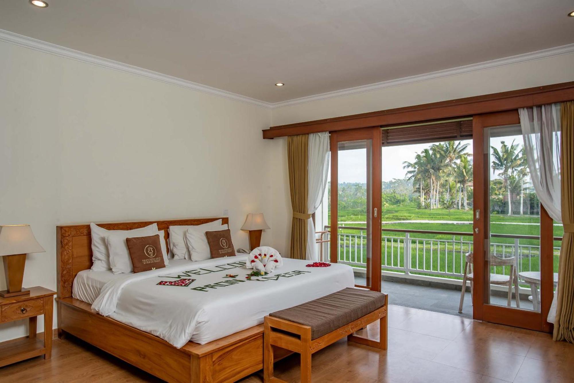 Hotel Paon Desa 4*