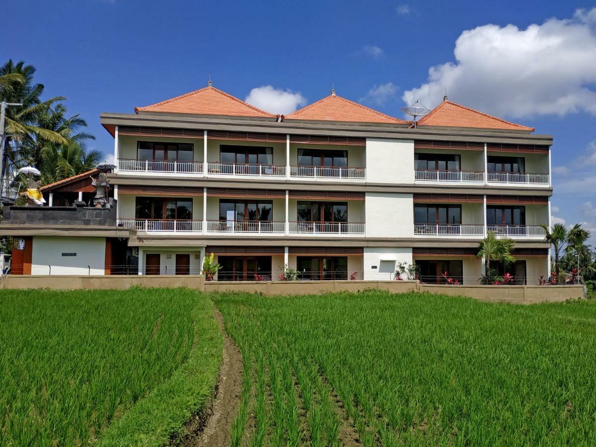 Hotel Paon Desa 4*
